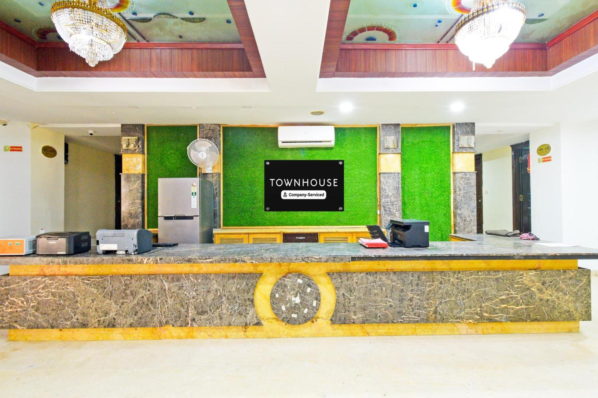 Super Townhouse Ameerpet Balkampet Road Хидерабад Екстериор снимка